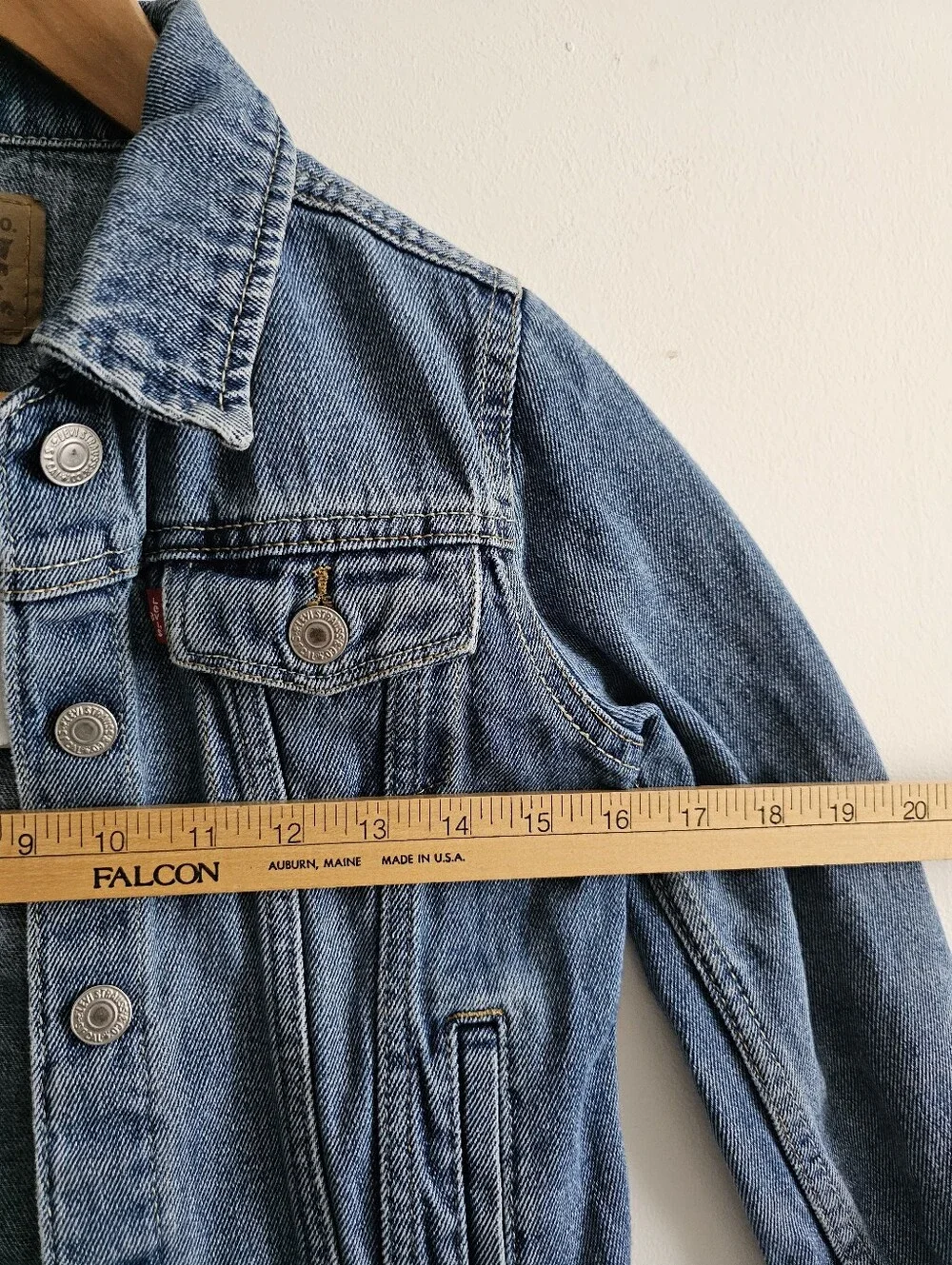 Levi's Kids Denim Trucker Jacket Blue 100% Cotton Button Front Size 10–12 Years
